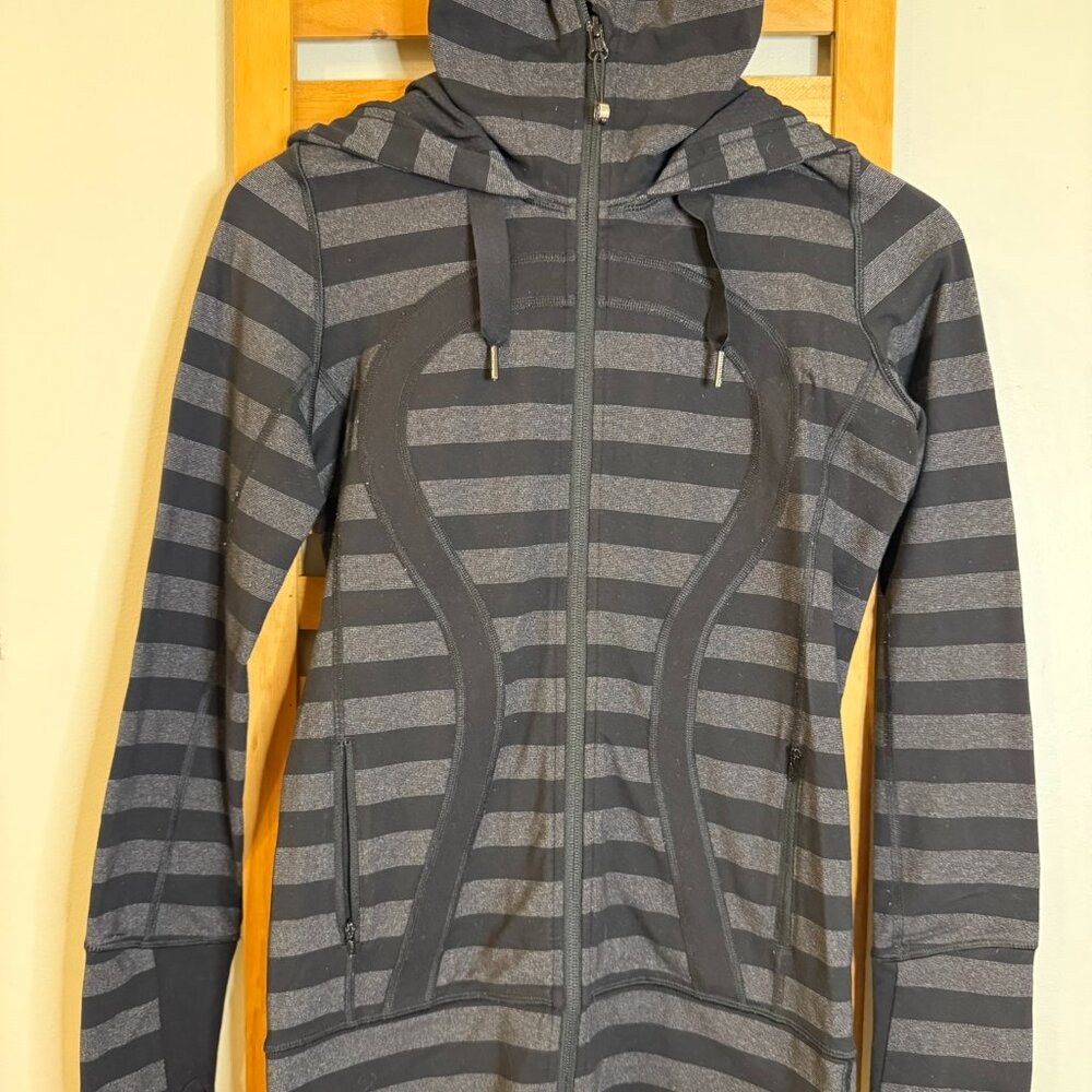 Lululemon Stride Jacket Full Zip Hoodie Black Grey Macro Stripe size 4